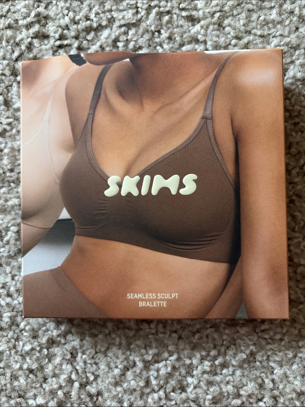 SKIMS Seamless Sculpt Bralette - Sienna
